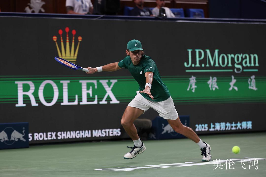 戴维斯杯翻盘年终总决赛，梅德韦杰夫关键制胜