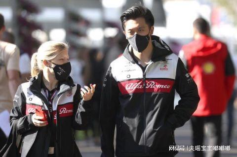 开云体育2026-阿斯顿马丁绝杀威廉姆斯，塞恩斯统治全场