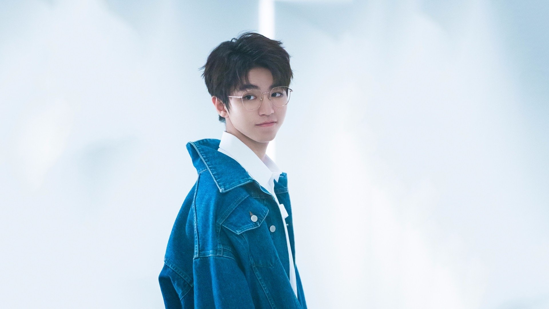 跨越边境的默契，当尤文图斯的智慧照亮波斯铁骑；斯通斯的战争—在世界排名的硝烟中接管比赛