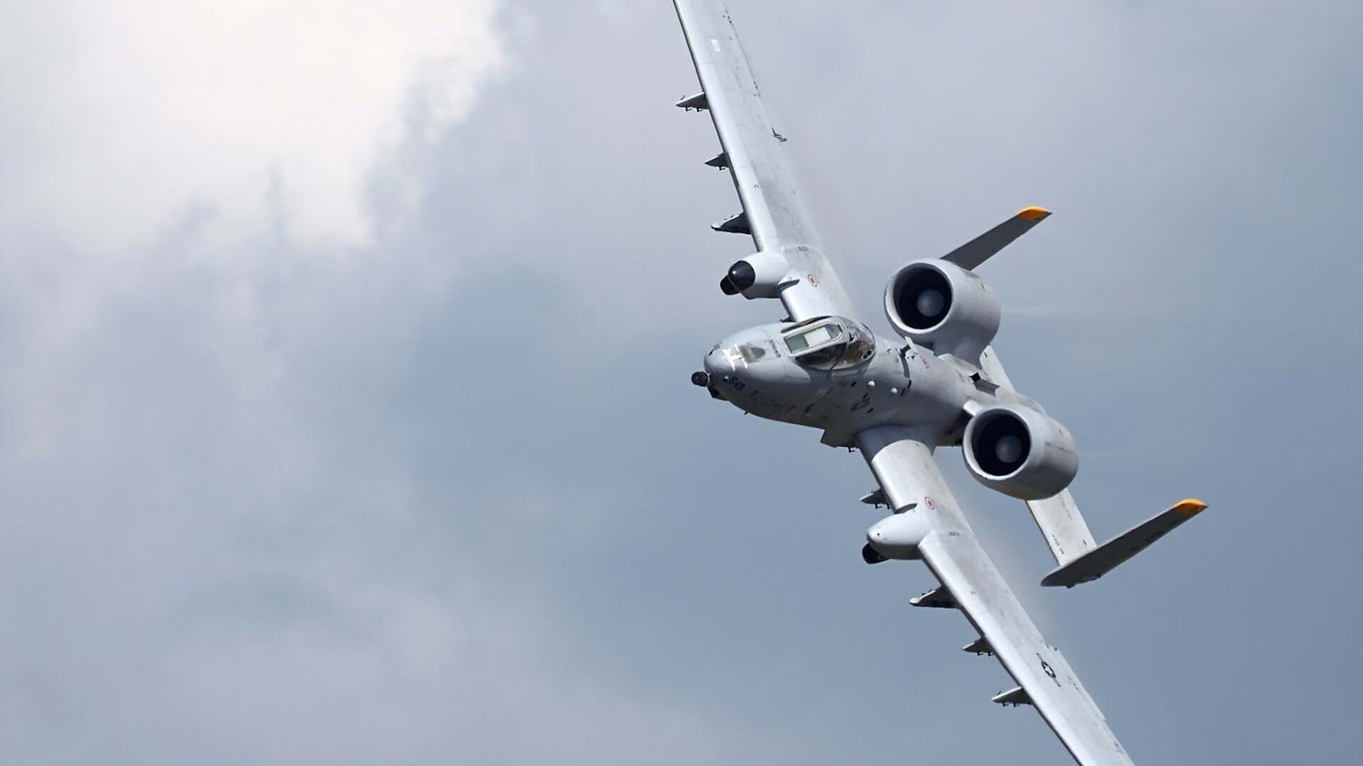 左手扣篮，右脚射门，论运动场上接管者的时空交错